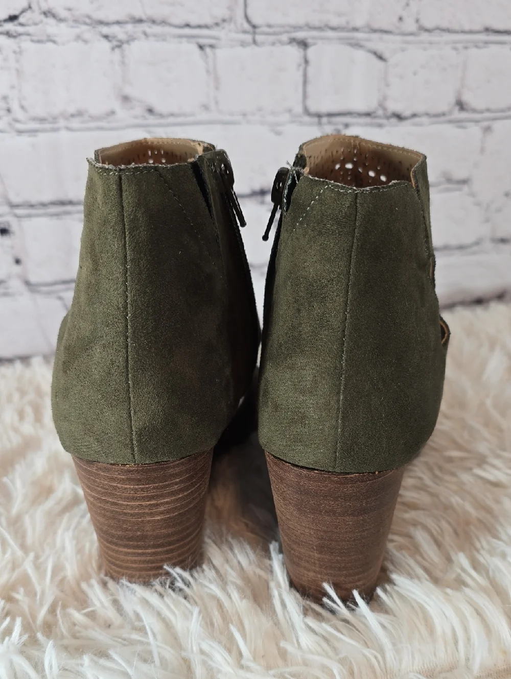 Market & Spruce Olive Green Suede Perforated Wedge Peep-Toe Bootie Size 8.5